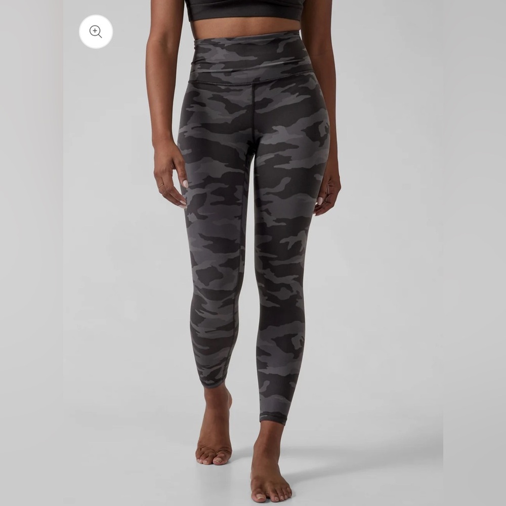 Athleta Elation Camo 7/8 Leggings XS Black Camouflage Super High Rise